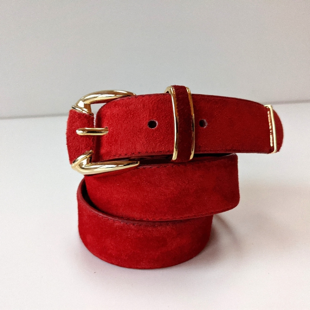 💔SOLD💔 don caster red suede belt W gold hardware - Picture 9 of 9